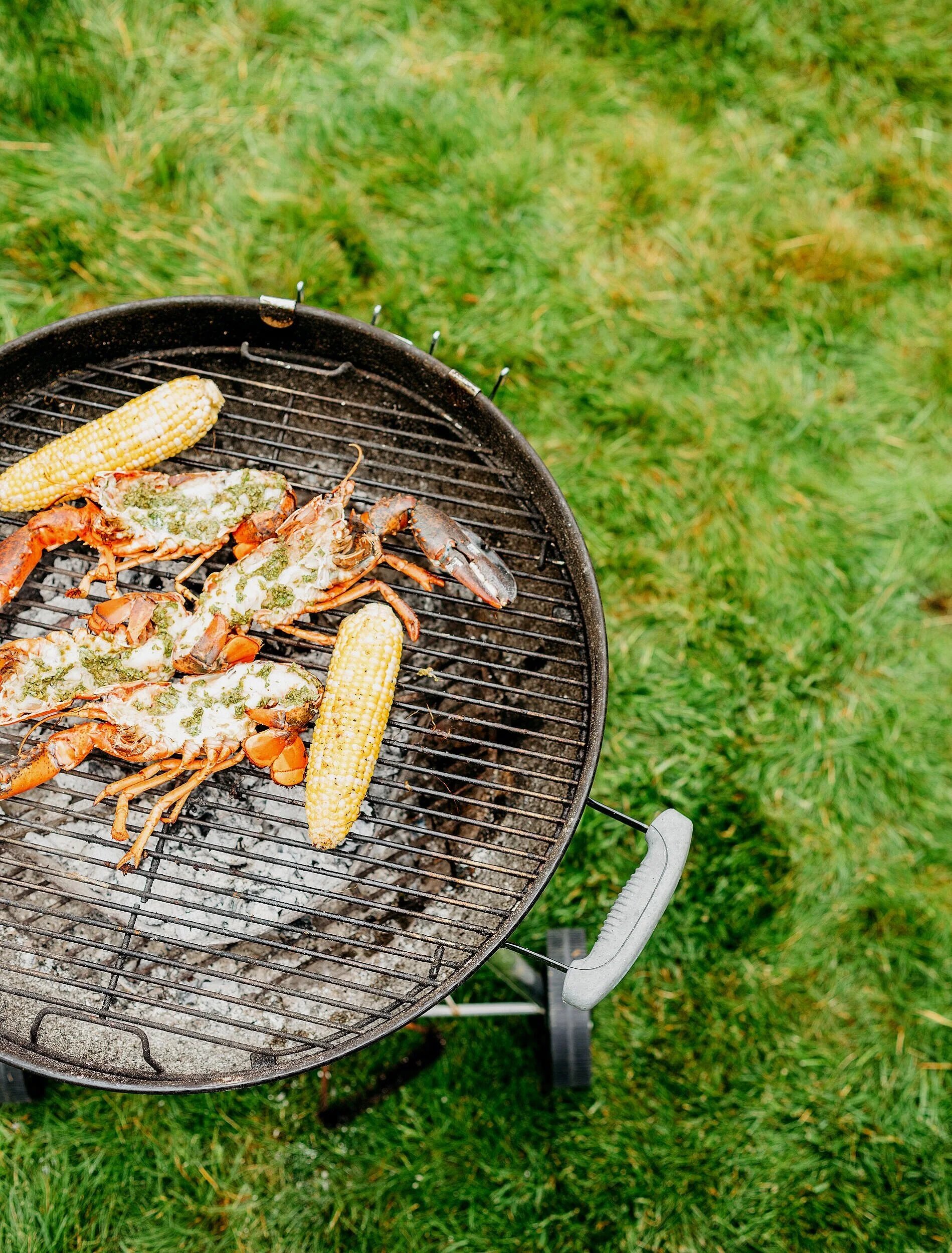 Edible Suppers: Seafood and Corn on the Grill