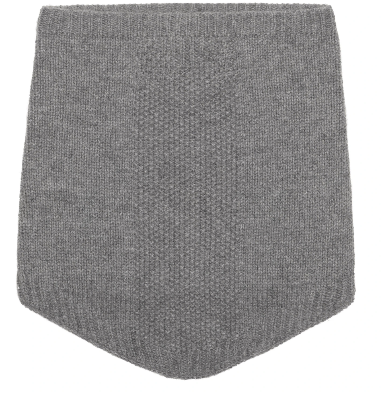 grey winter collar.png