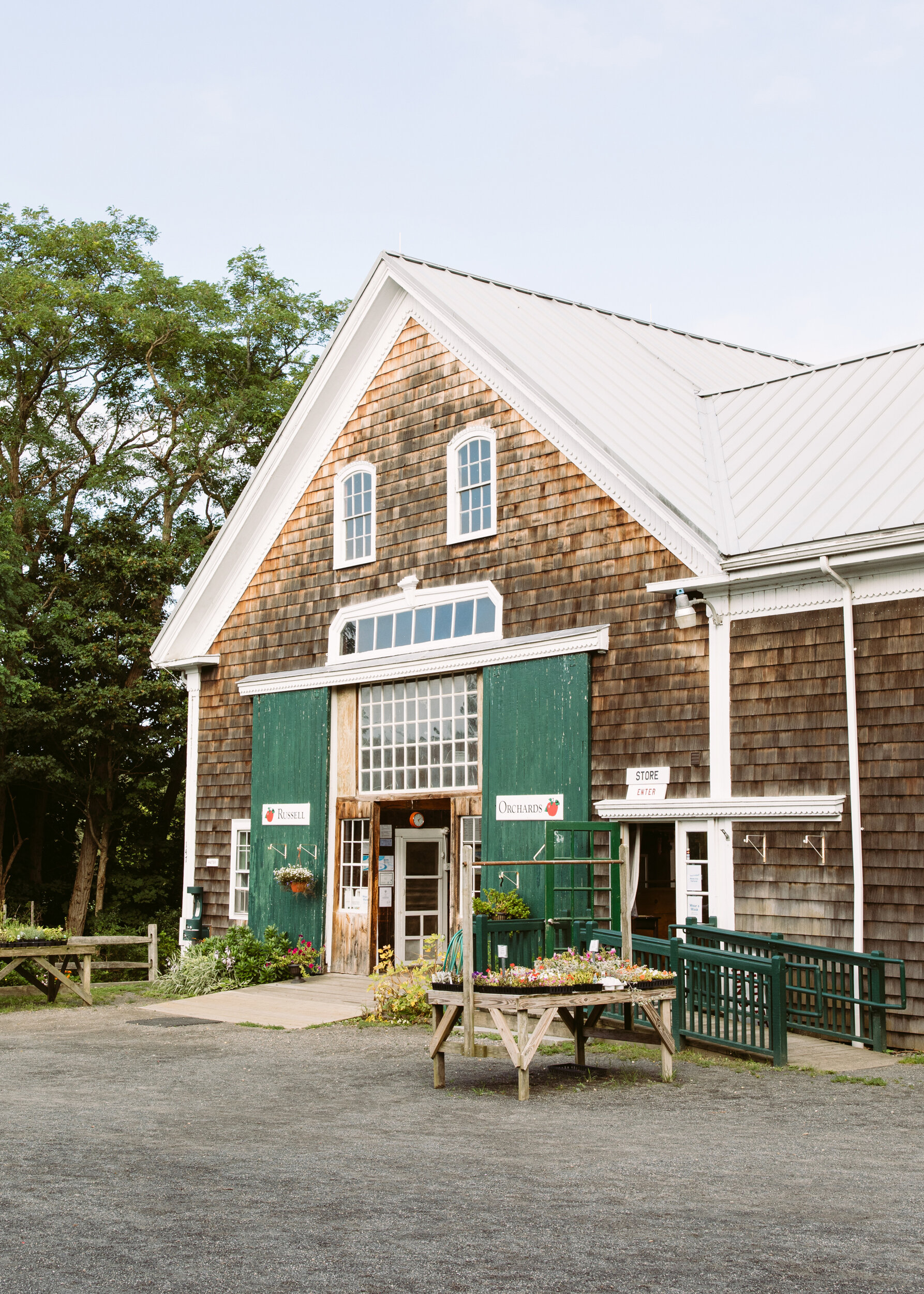 Russell's farm store