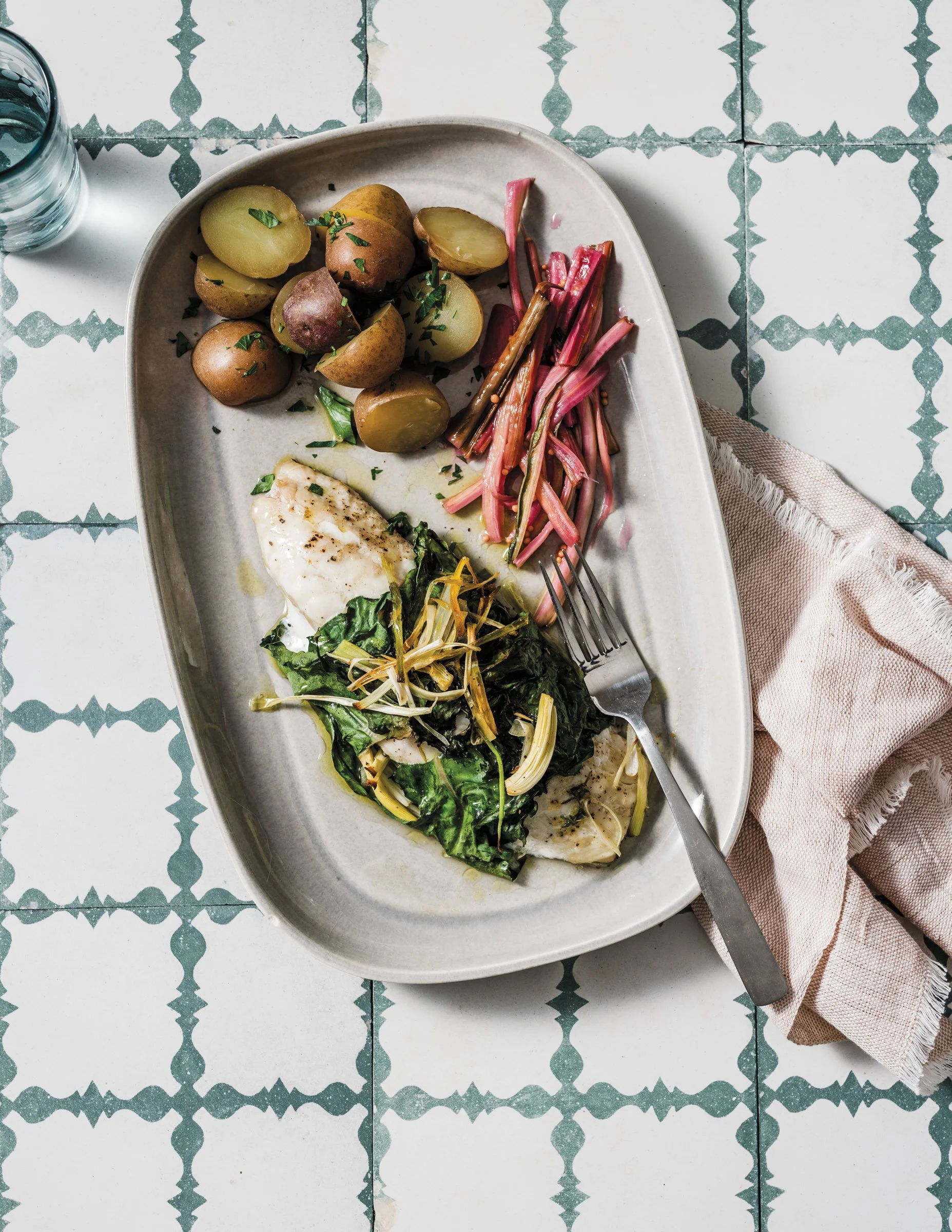 Seafood and Spring Greens: What’s In Season