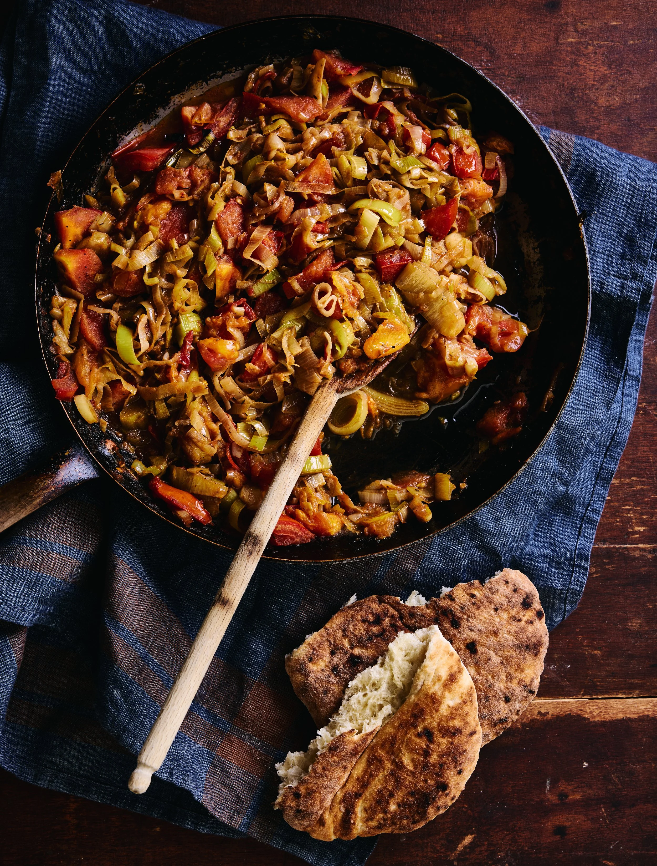 Tomato-Braised Leeks