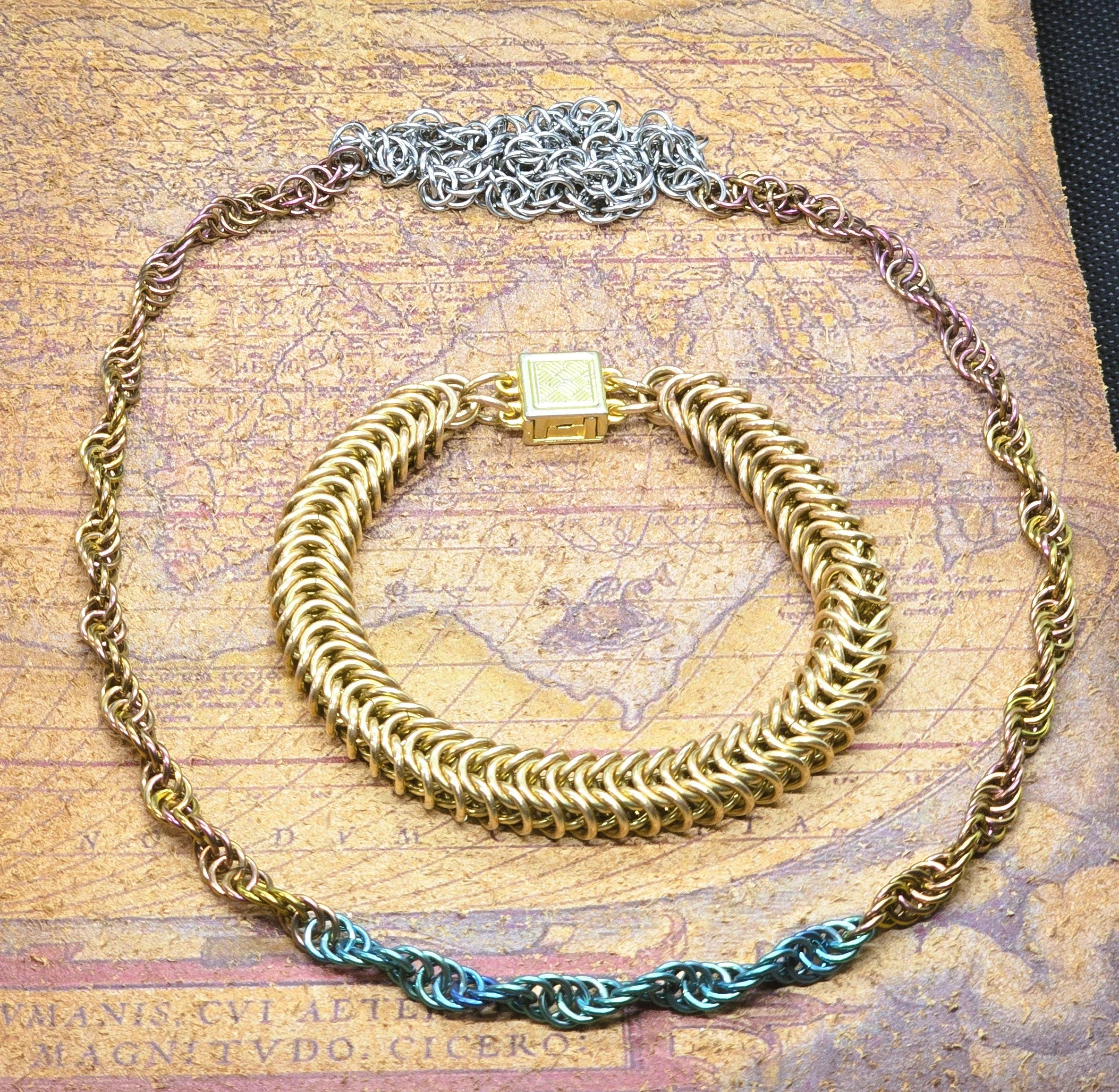 Bracelet and Necklace Box Weave and Spiral Weave.jpg