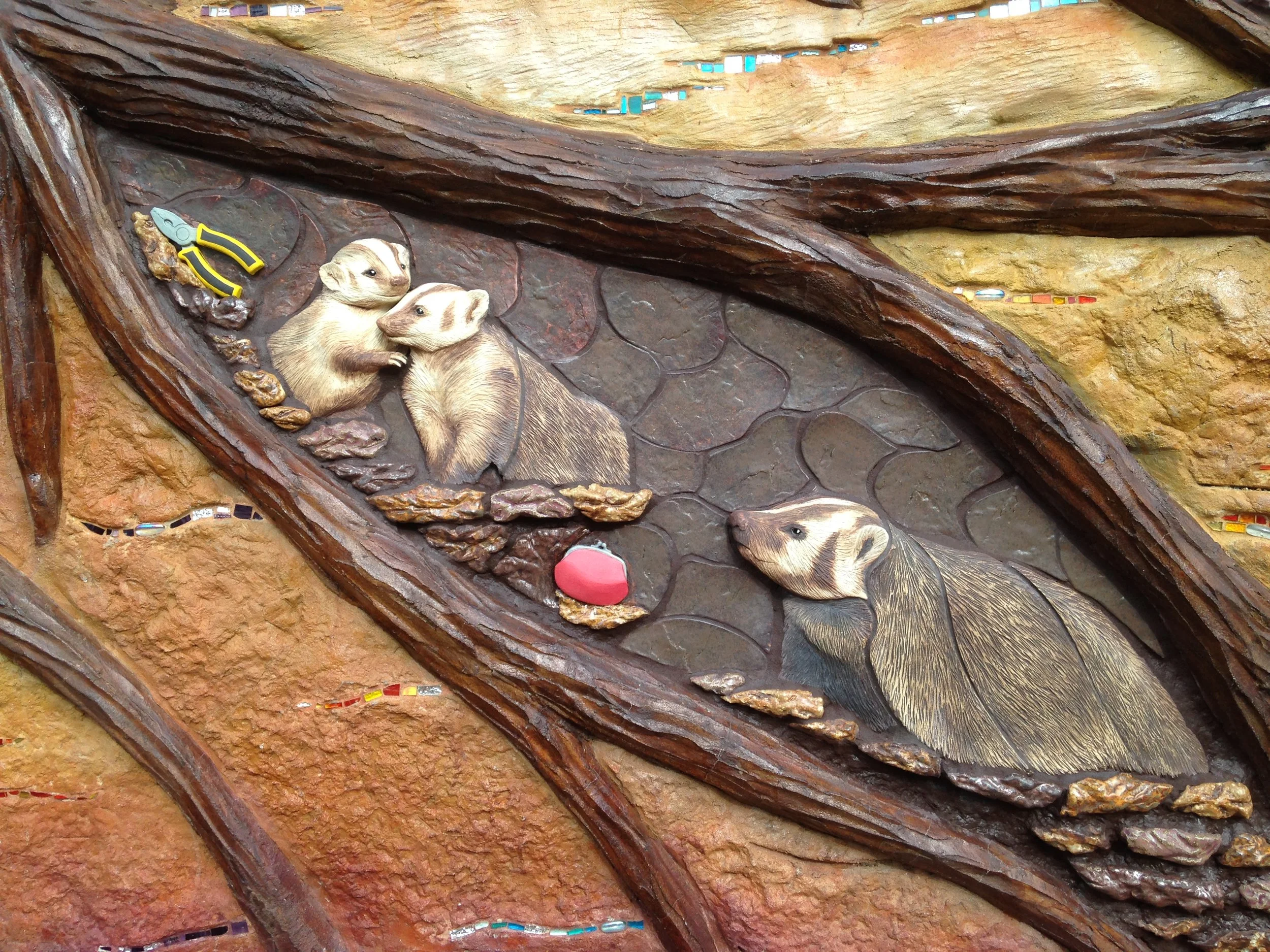 Badger momma and kids