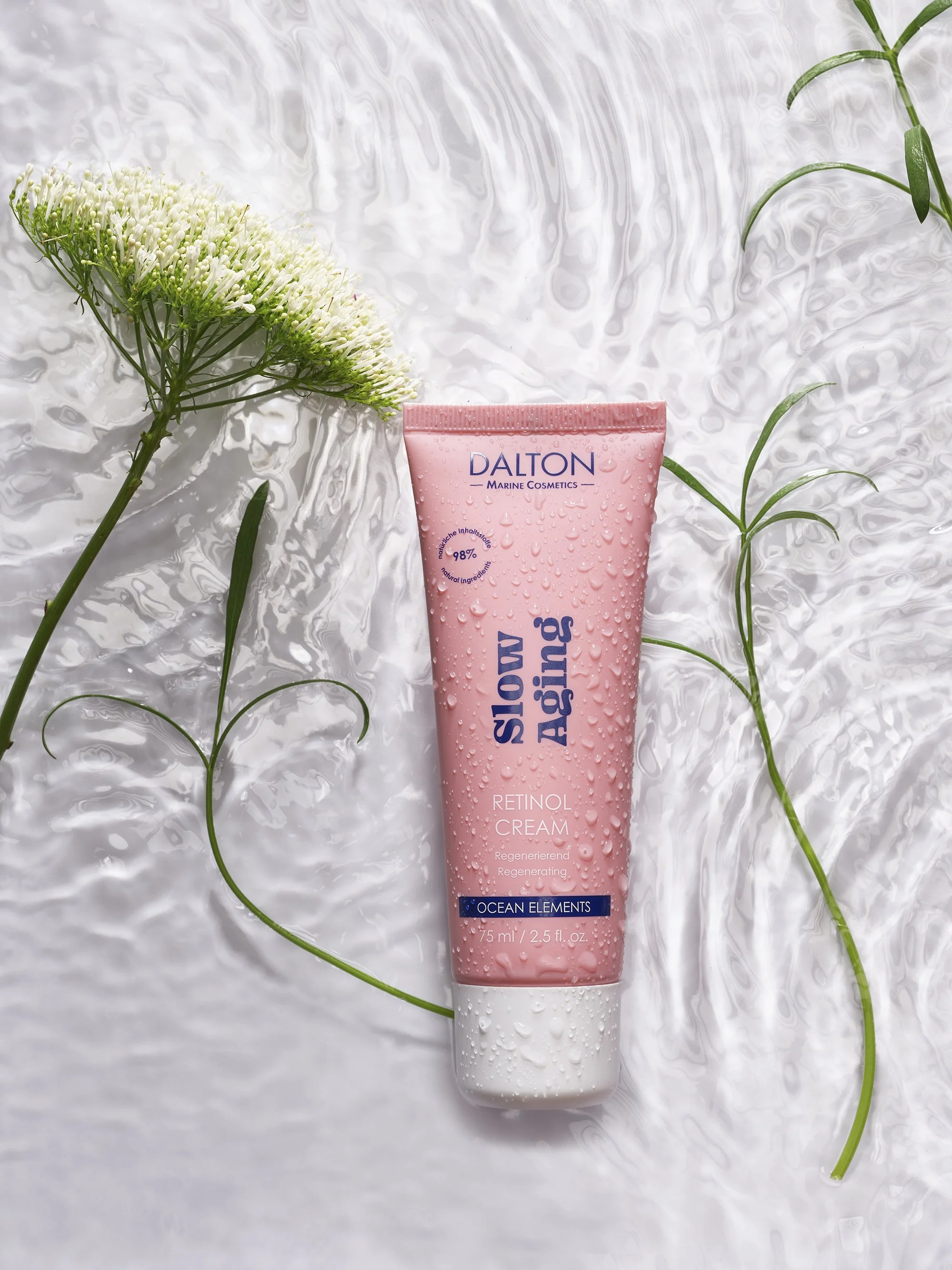 2404_DaltonCosmetics_Stills_2392_BST_F_2.jpg