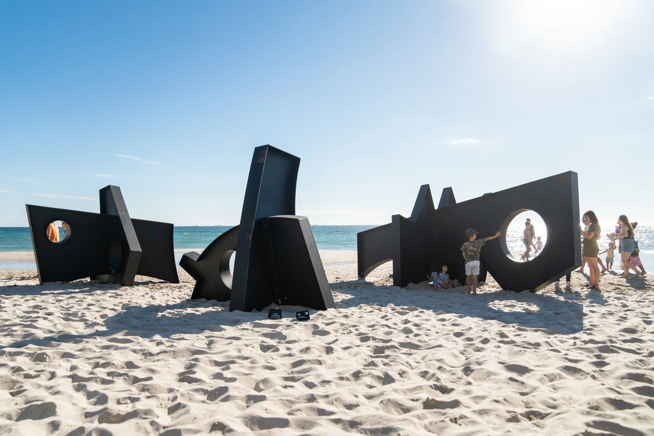Tingwon, Beligila, and Matailanga at Cottesloe Beach, Australia for Sculpture by the Sea (2021)