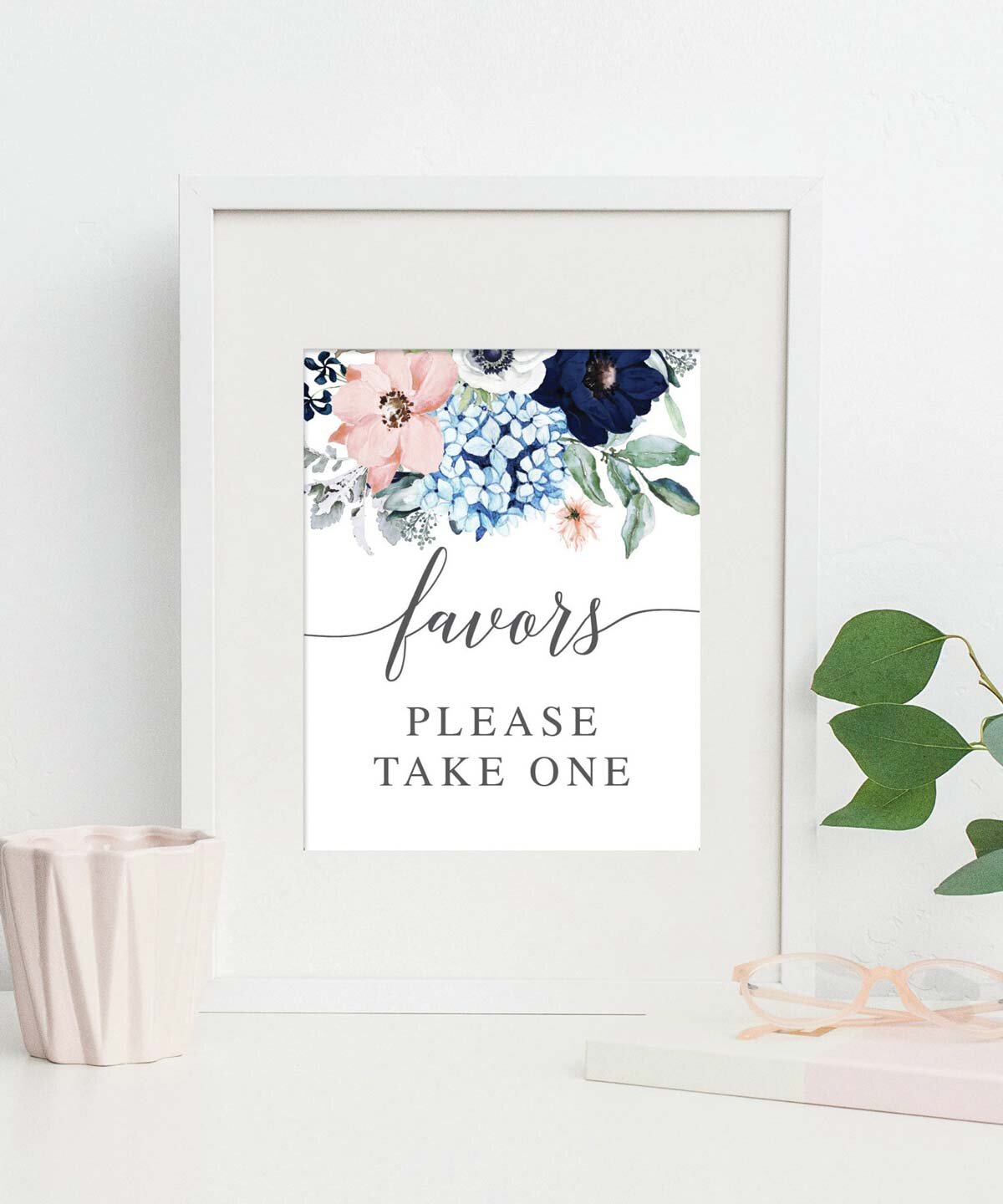 Navy blooms favor sign