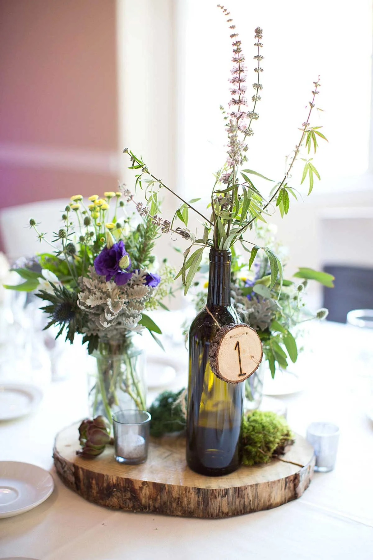 RUSTIC WOOD TABLE NUMBERS