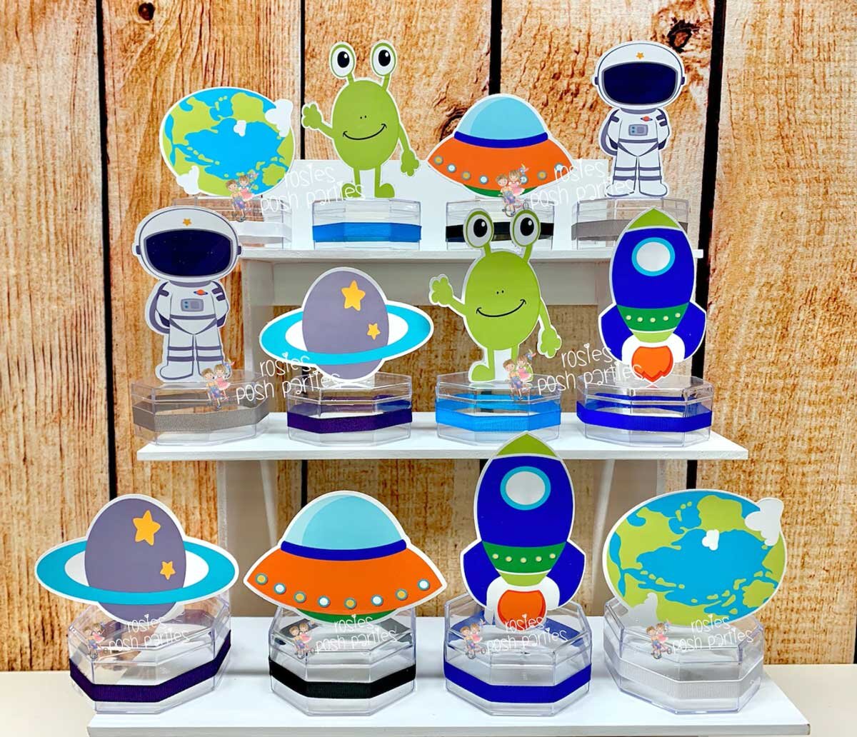 Amazon.com: 8PCS Big Size 3D Paper Planets Lanterns for Astronaut Themed  Kids Birthday Party Decorations Outer Space Solar System Alien Party  Supplies Hanging Ornaments Classroom Ceiling Decor : Tools & Home  Improvement