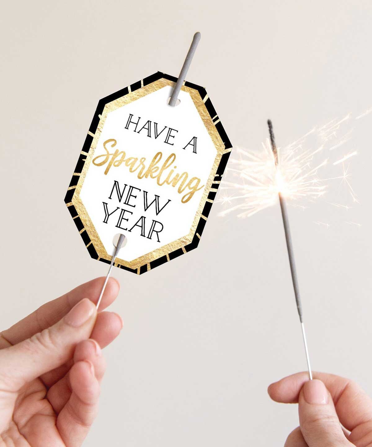 Sparkler Tag New Year 2022