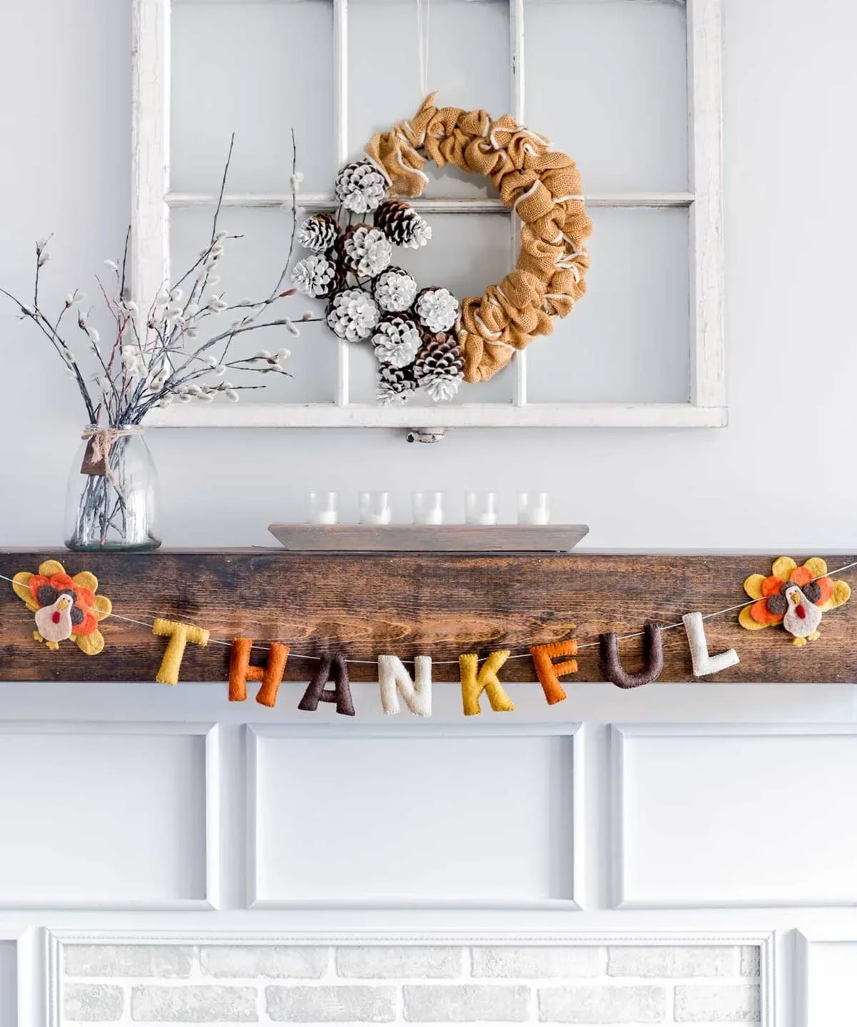Thanksgiving Dinner Decoration Ideas: Elegant &amp; Easy Ways to Set a Beautiful Fall Table