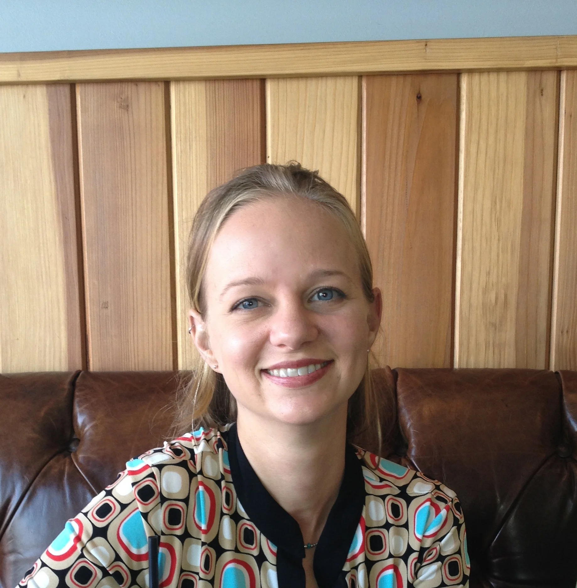 Karly Southworth, Director of Operations Karly is part of the team in Zambia team, focusing on helping to implement best practices in instructional and administrative systems, and maintaining relationships with partner organizations. Karly has worked around the globe in teaching and managerial positions. Her experience in Africa has been in the non-profit sector around community development, project design and implementation. Karly holds an MA in Social Change and Development from the University of Newcastle Australia.