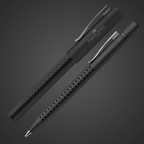 Grip-black pens-both.jpg