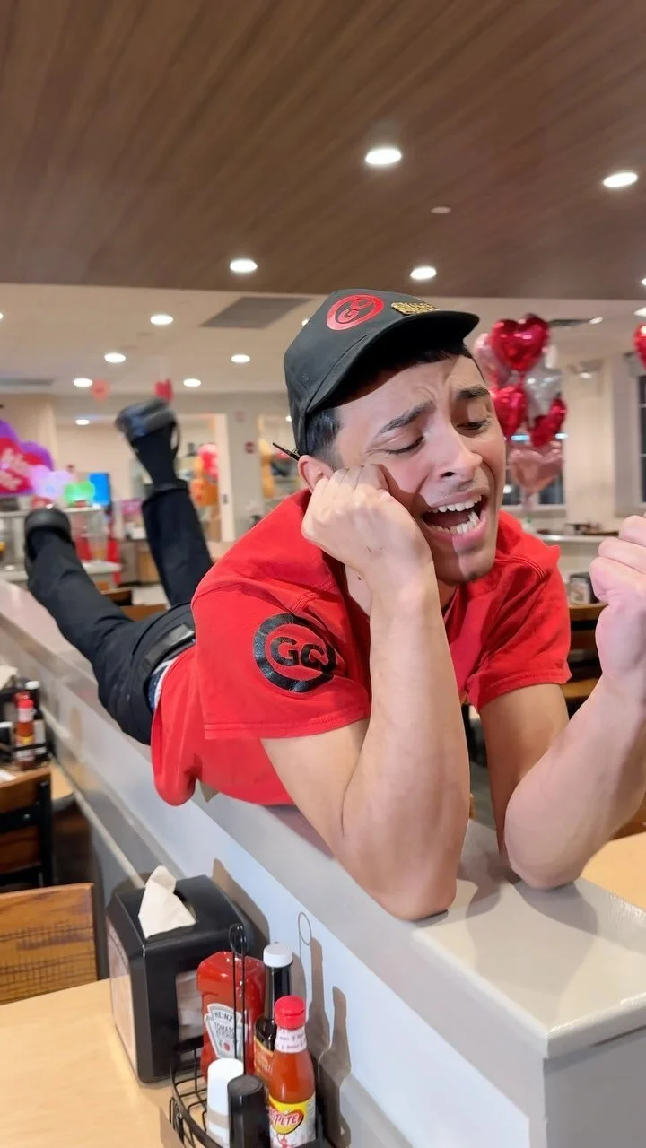 NYC's FIRST GOLDEN CORRAL Golden Corral of The Bronx