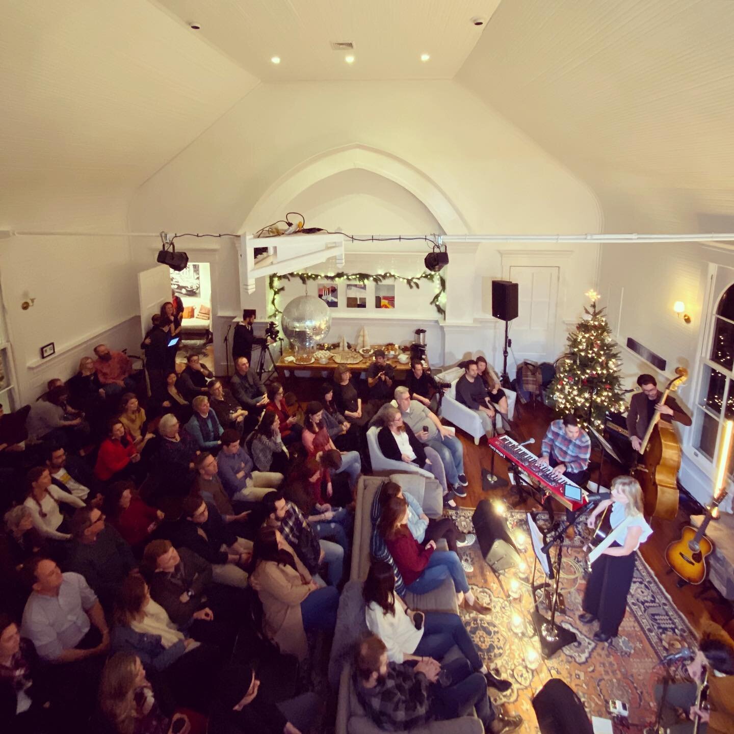 An Art House Christmas! What a beautiful evening ✨🎄 We were packed to the rafters with wonderful humans listening to stunning music. Thank you @sandramccracken &amp; crew for bringing the goodness, &amp; to everyone who came to celebrate with us. Ou