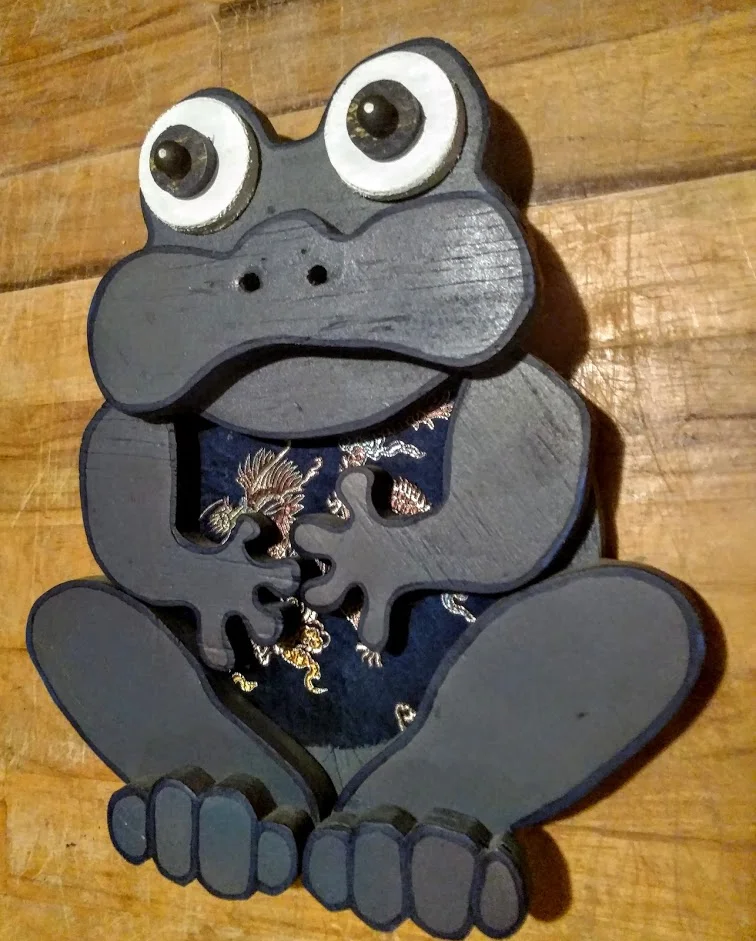 1 frog I.jpg