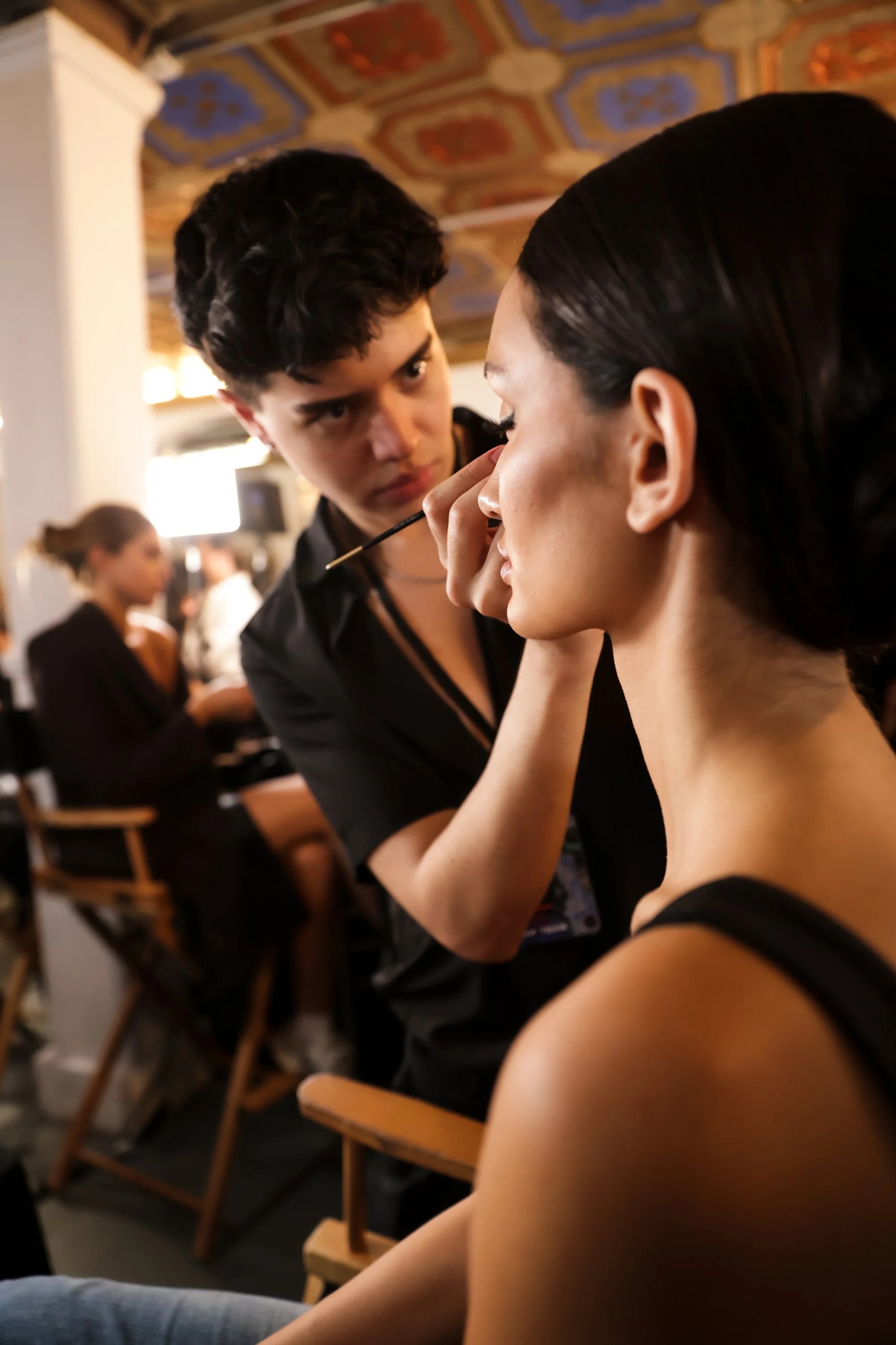 Backstage_press@artheartsfashion_091425084 copy.jpg