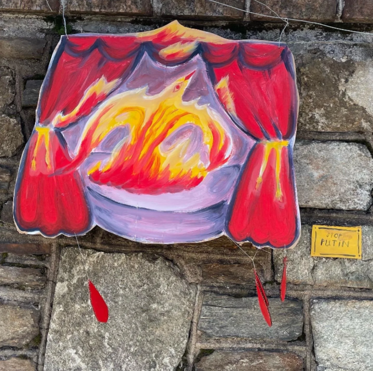 Guerrilla art gallery at the Russian Embassy