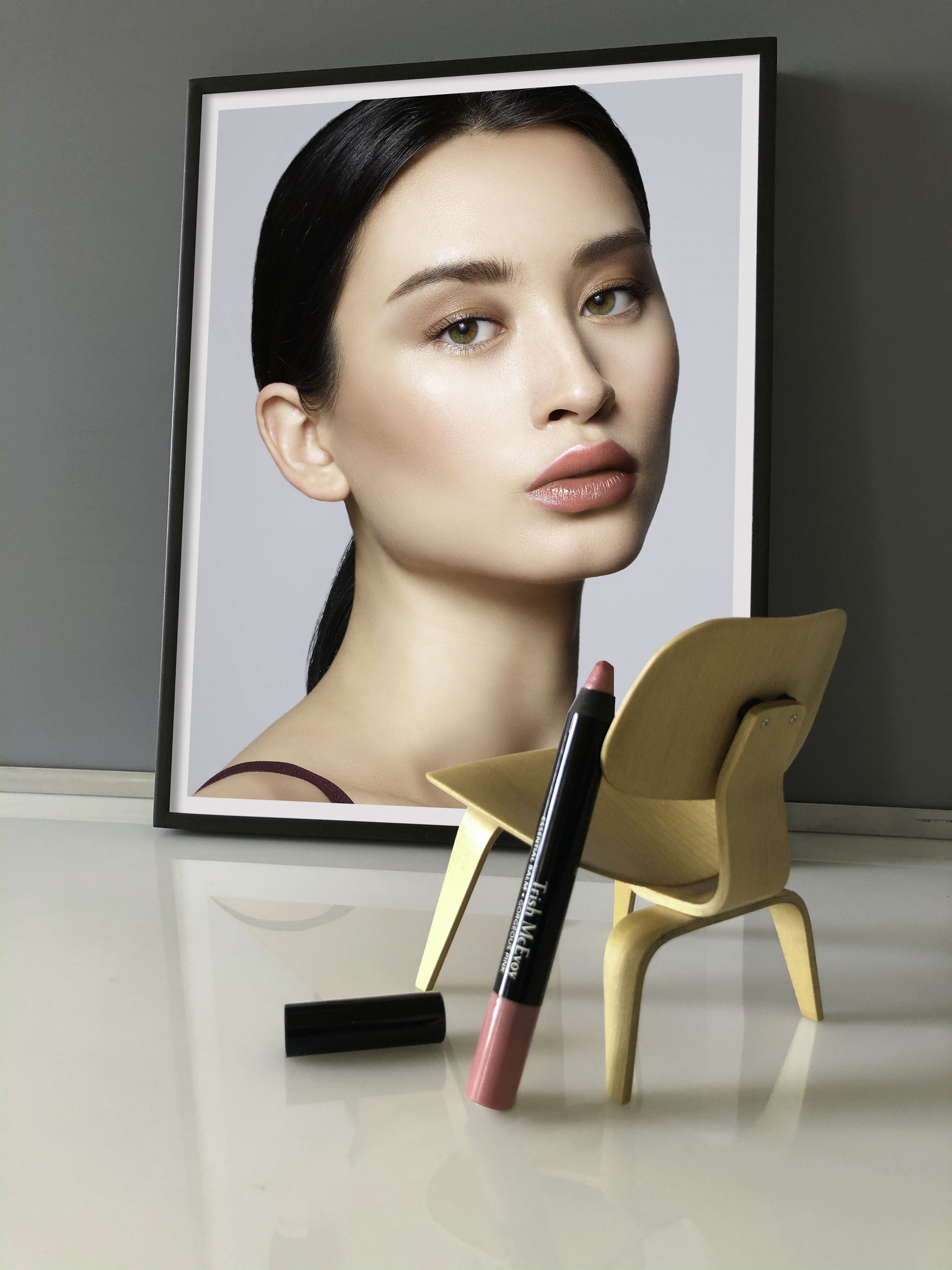 Eames_Plywood_Chair_and_Danielle.jpg