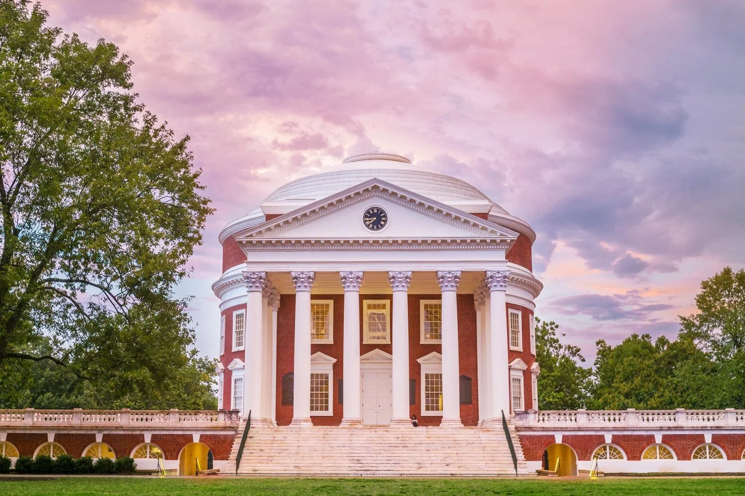 rotunda_dusk_ss_header_3-2_1.jpg