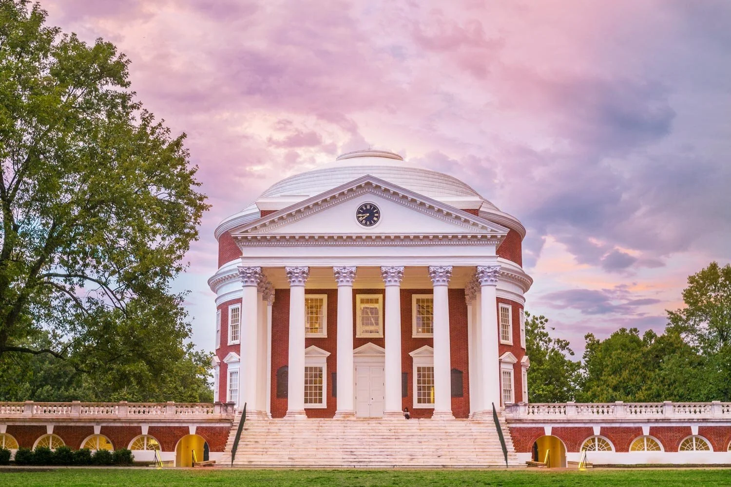 rotunda_dusk_ss_header_3-2_1.jpg