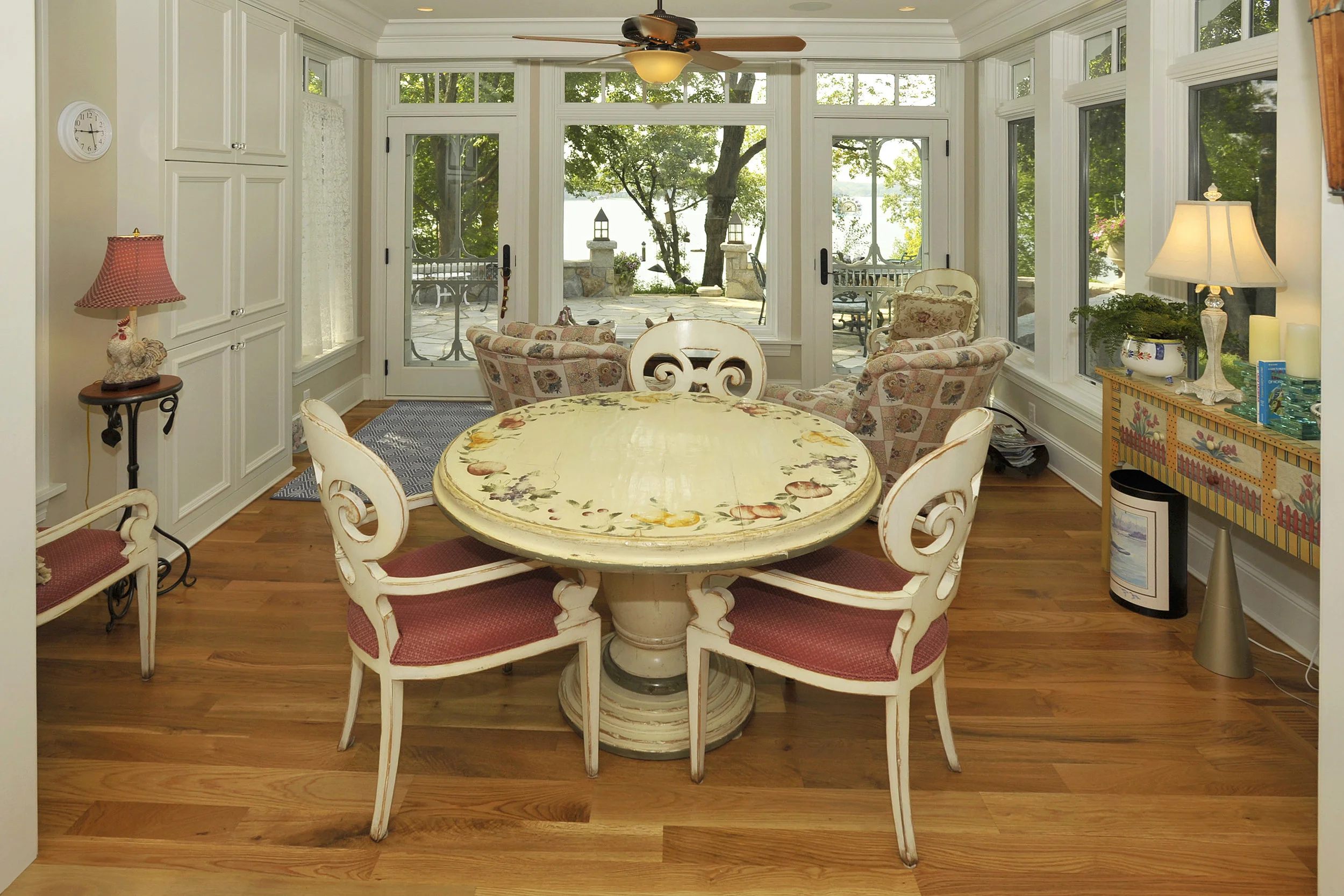 sun room 1 copy.jpg