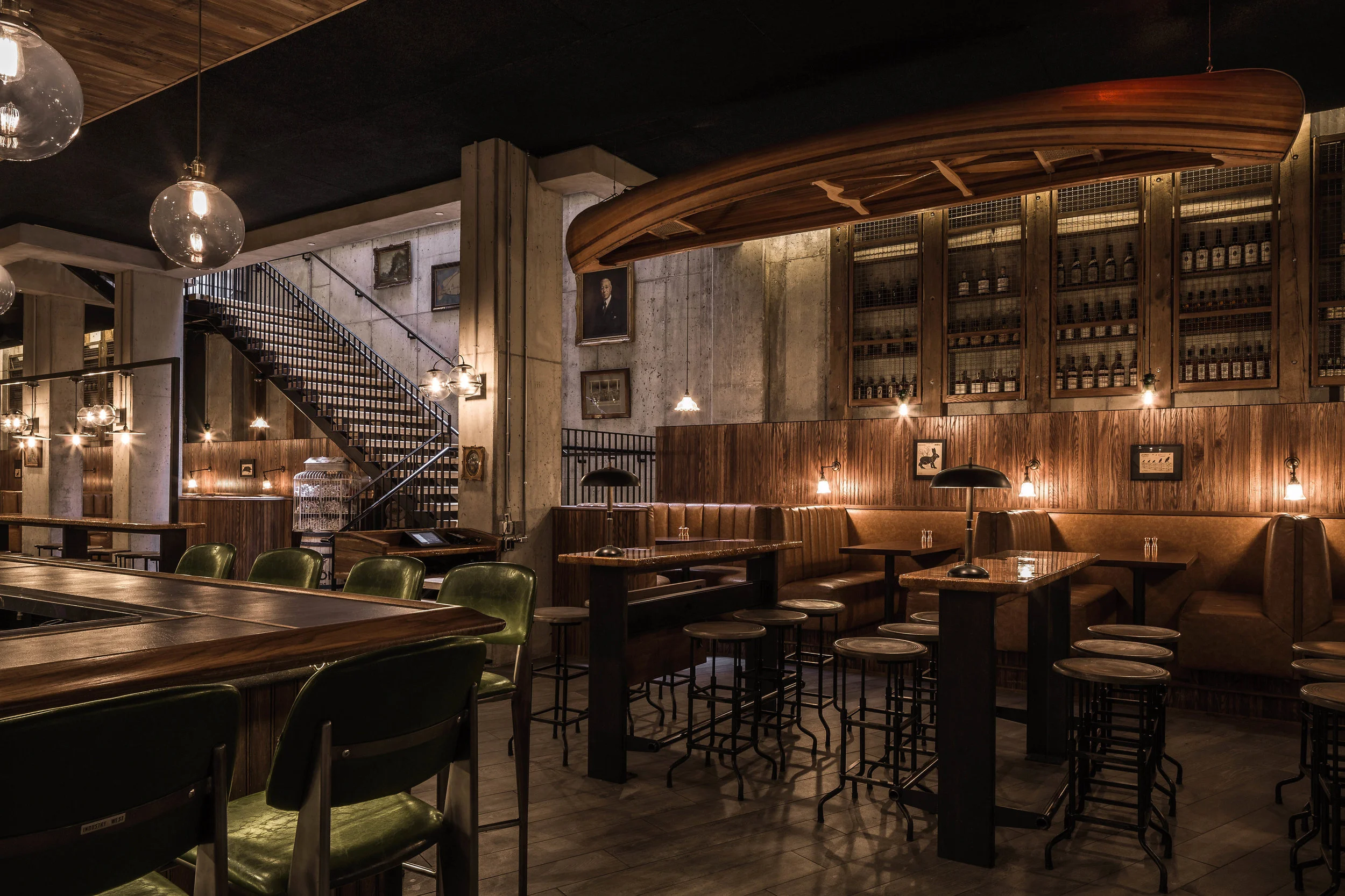 PIXELLAB_CrimsonWhiskeyBar_PodDC-8545PXLB8545.jpg