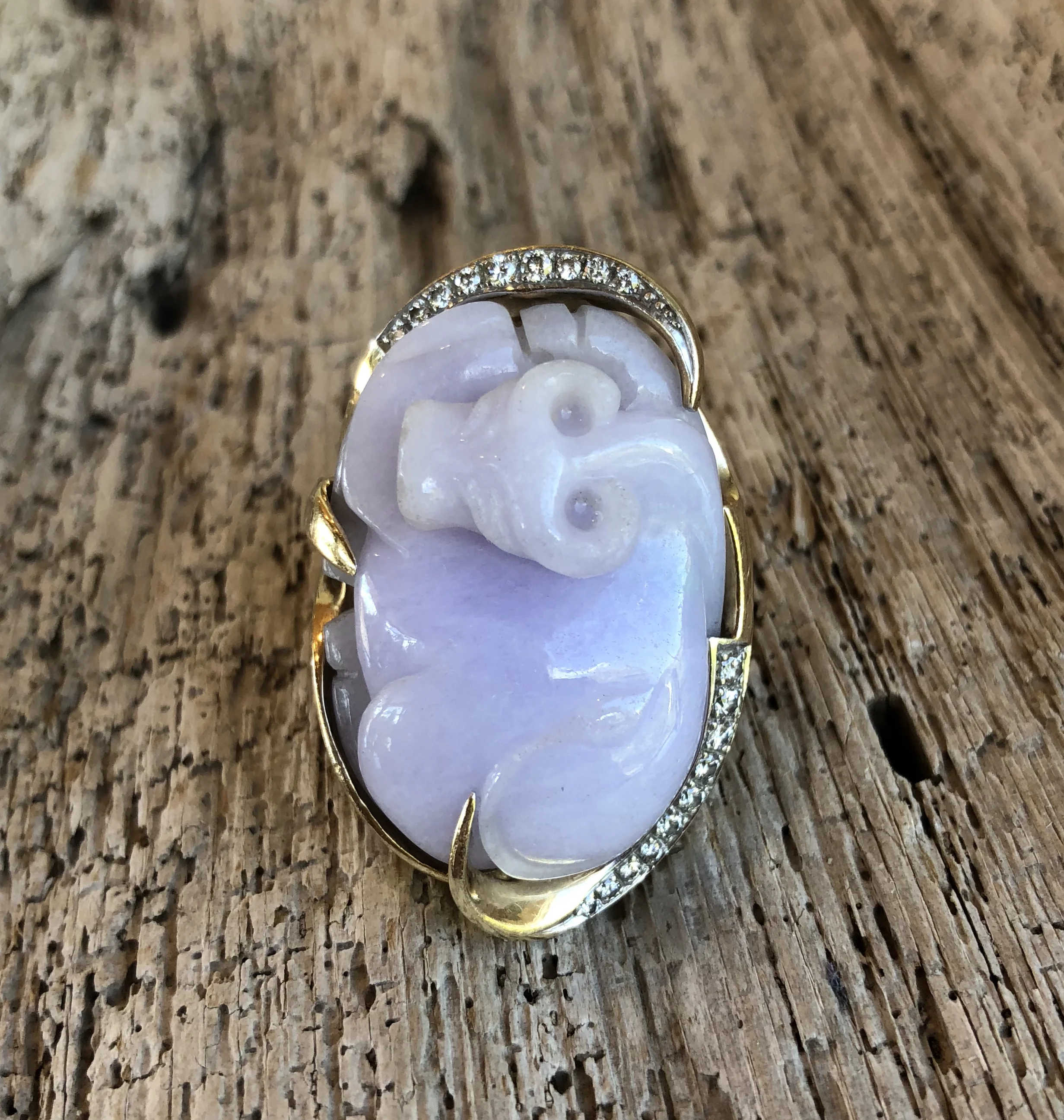 Carved Lavender Jade Circle Pendant 14k 14K Gold Carved Lavender