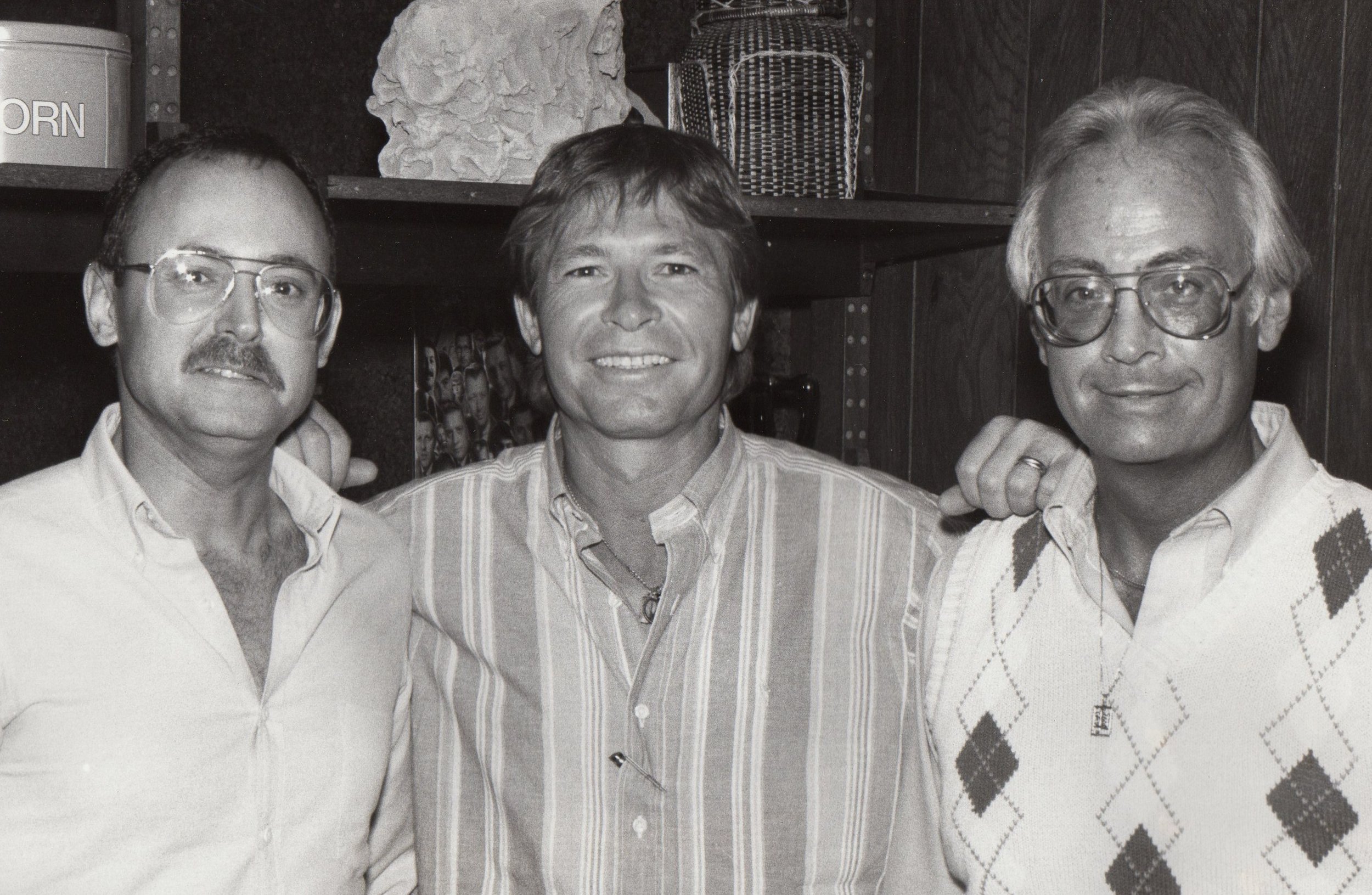 john denver n stan at allegiance 1988.jpg