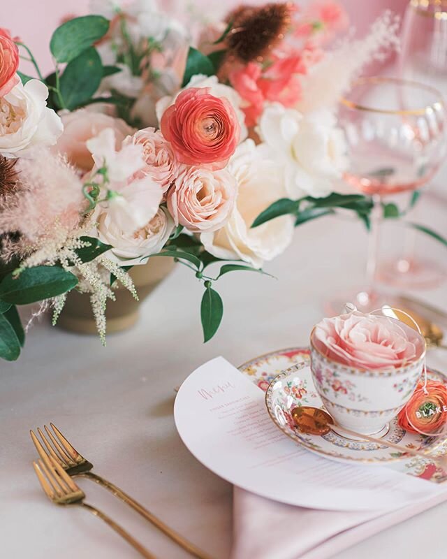 Quite possibly the prettiest photo shoot location to date ❤️
More to come from this gorgeous photo shoot from last week!.
.

Photography: Stephanie Vegliante Photography @stephanievegliante

Planning + Design: Kate Murtaugh Events &amp; Design @katem