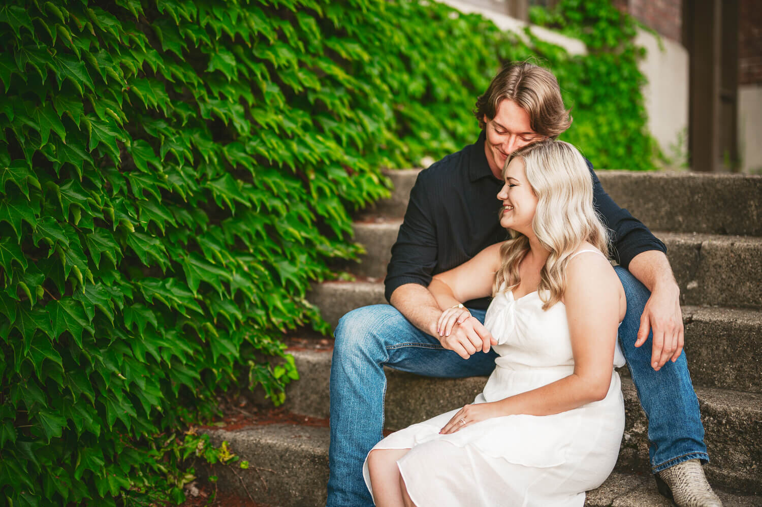 downtown peoria il engagement session-4.jpg