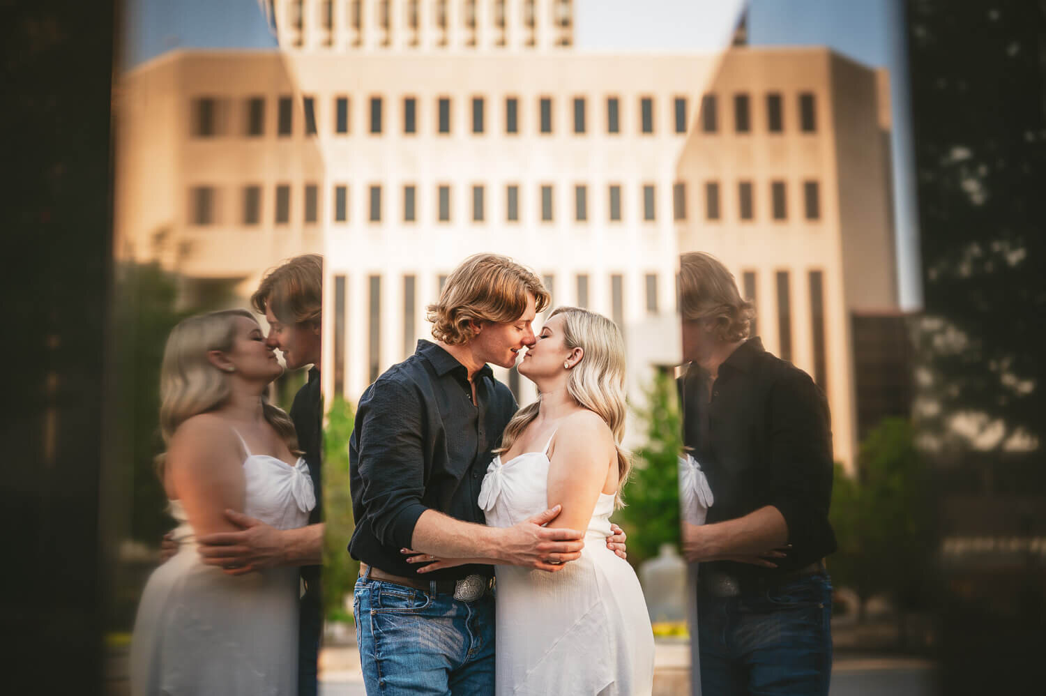 downtown peoria il engagement session-26.jpg