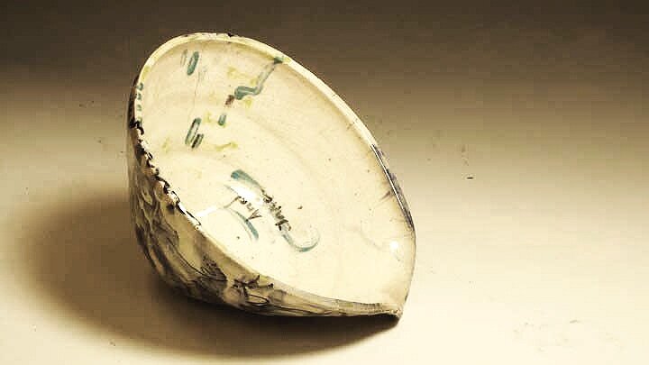 "Give and Take Bowl", 2011, ceramic, 40x30cm