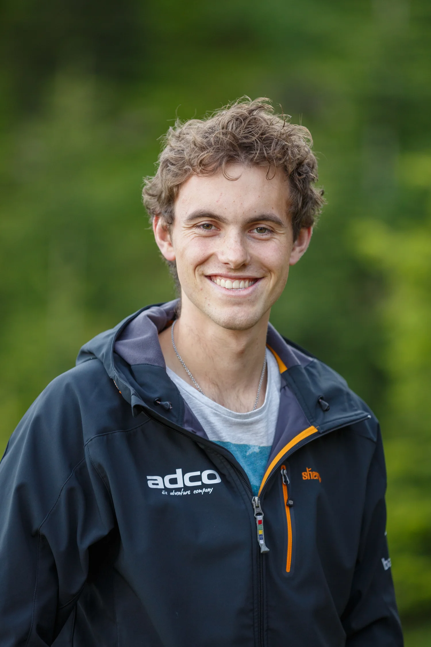 Simon Straetker | Initiator und FilmemacherAm meisten genieße ich die stillen Momente in der Natur. Nachts unter dem Sternenhimmel oder im tief verschneiten Winter an einem Karsee zu stehen, einfach unbeschreiblich!