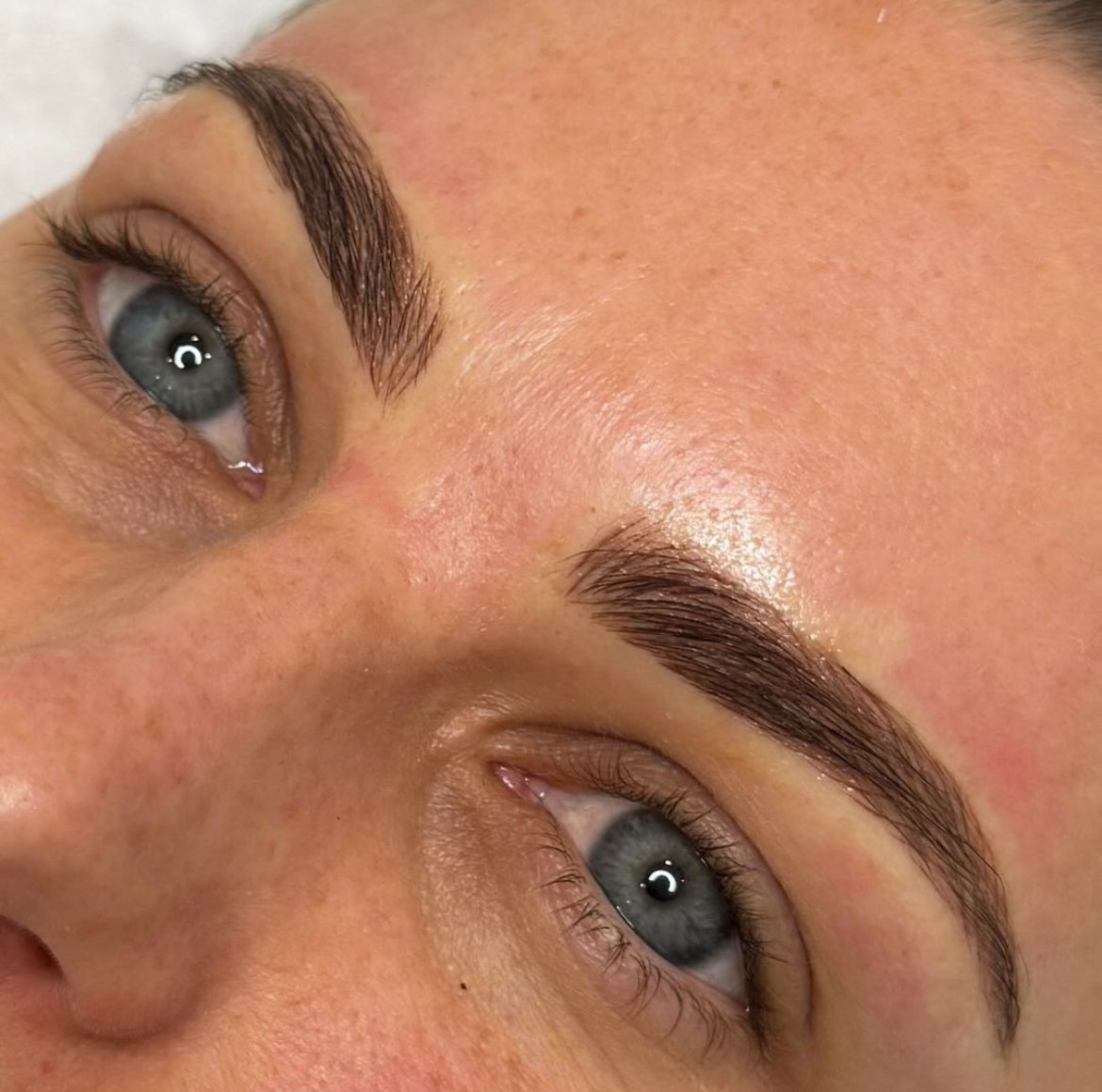 Tired of drawing on your brows every day? Get stunning, natural-looking brows with microblading! ✨

This semi-permanent procedure uses hair-like strokes to enhance your brows and give you a flawless look that lasts. A consultation is required. Initia