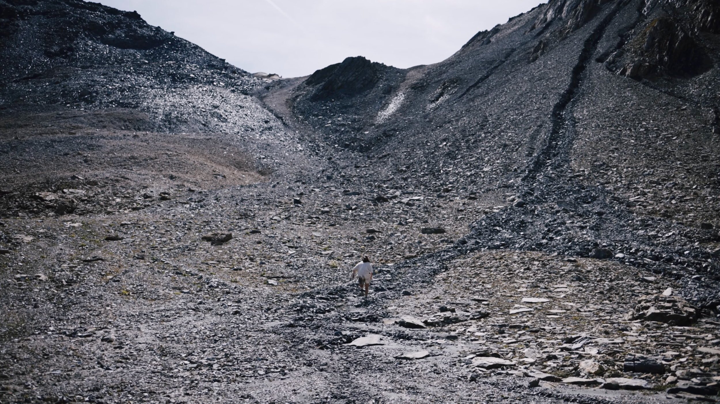 J.NUNN - Tightropes (Official Video)