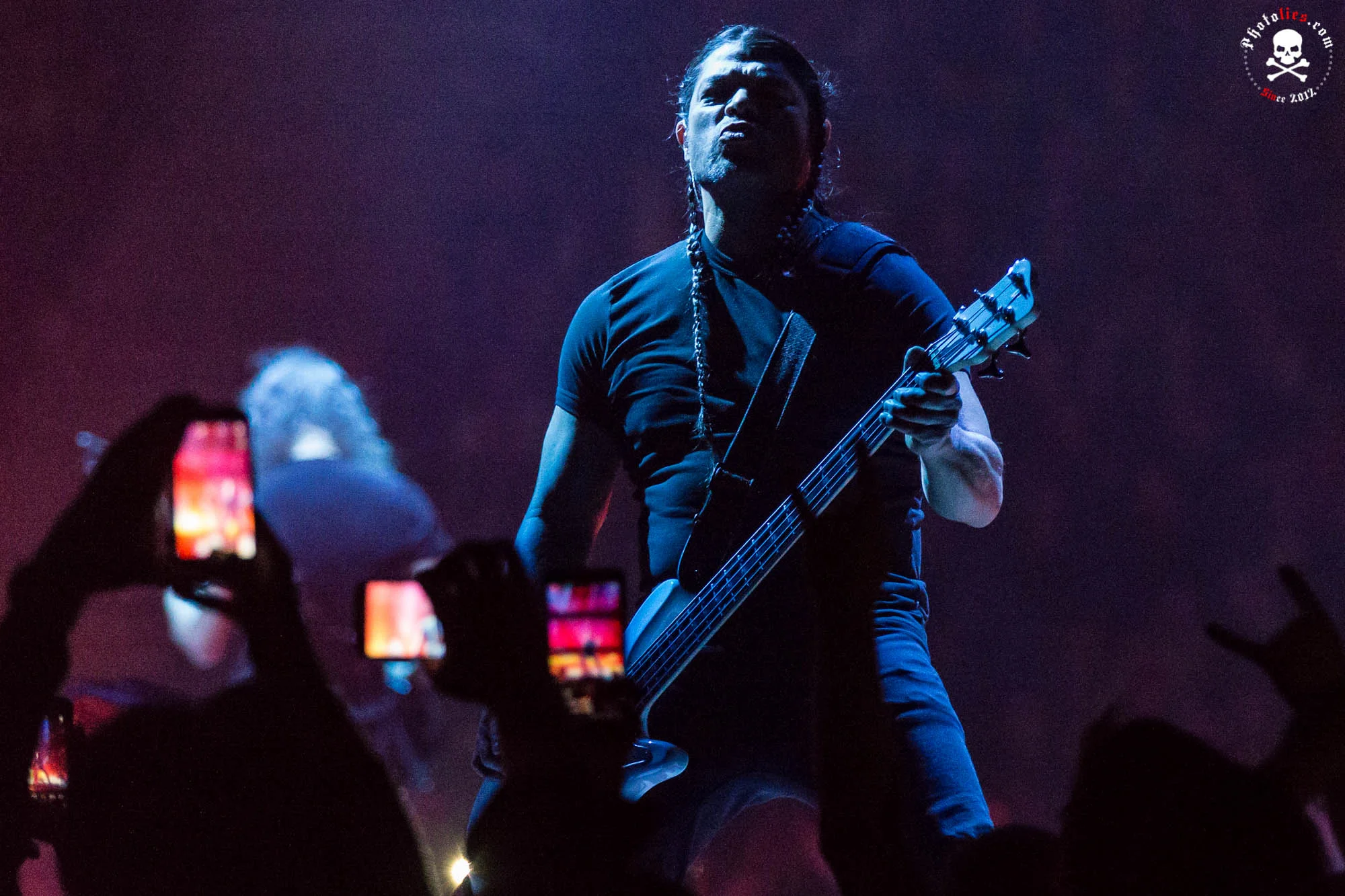 Metallica-3.jpg