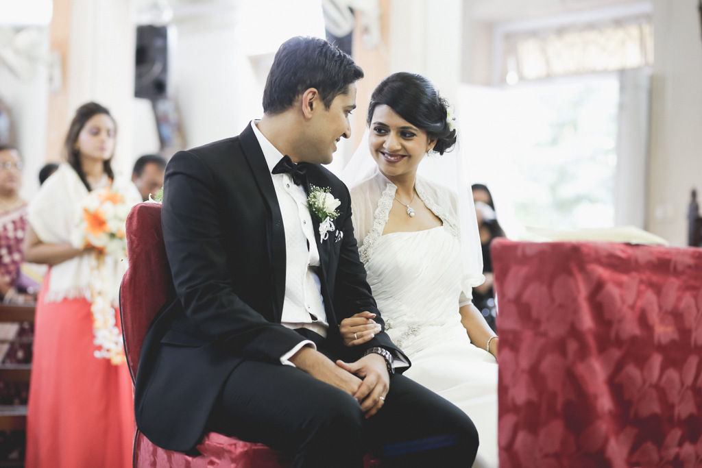 mumbai-christian-wedding-into-candid-photography-ks-36.jpg