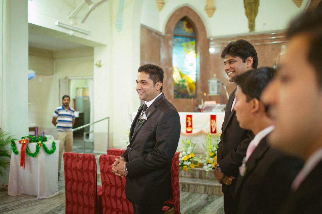 mumbai-church-wedding-into-candid-photography-ag-26.jpg