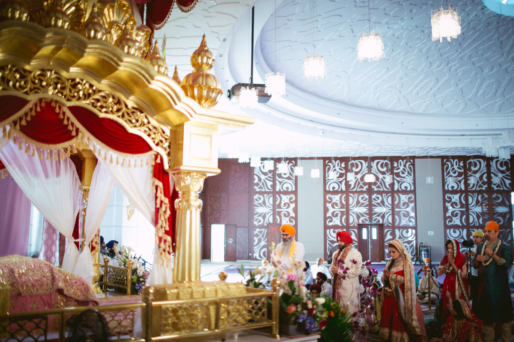 destination-dubai-sikh-wedding-into-candid-photography-pd-0035.jpg