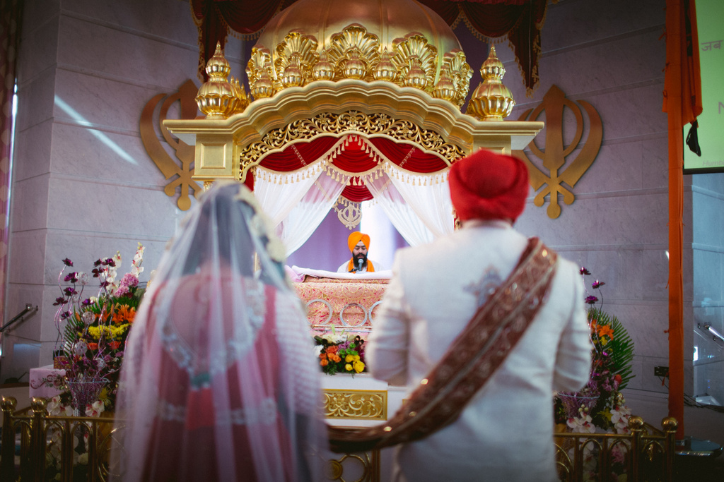 destination-dubai-sikh-wedding-into-candid-photography-pd-0039.jpg