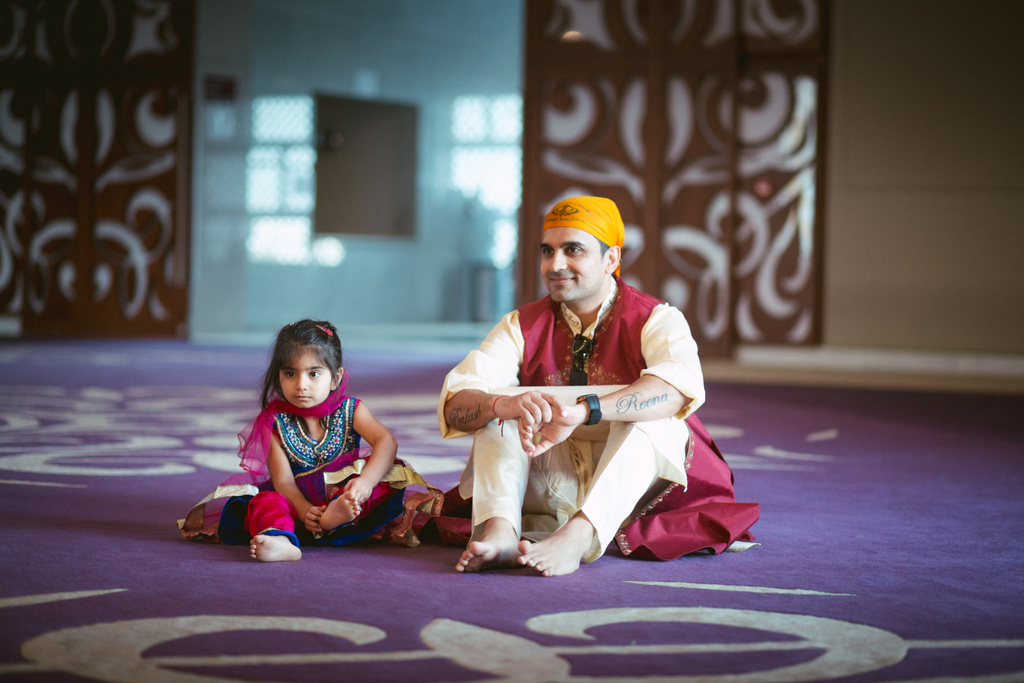 destination-dubai-sikh-wedding-into-candid-photography-pd-0043.jpg