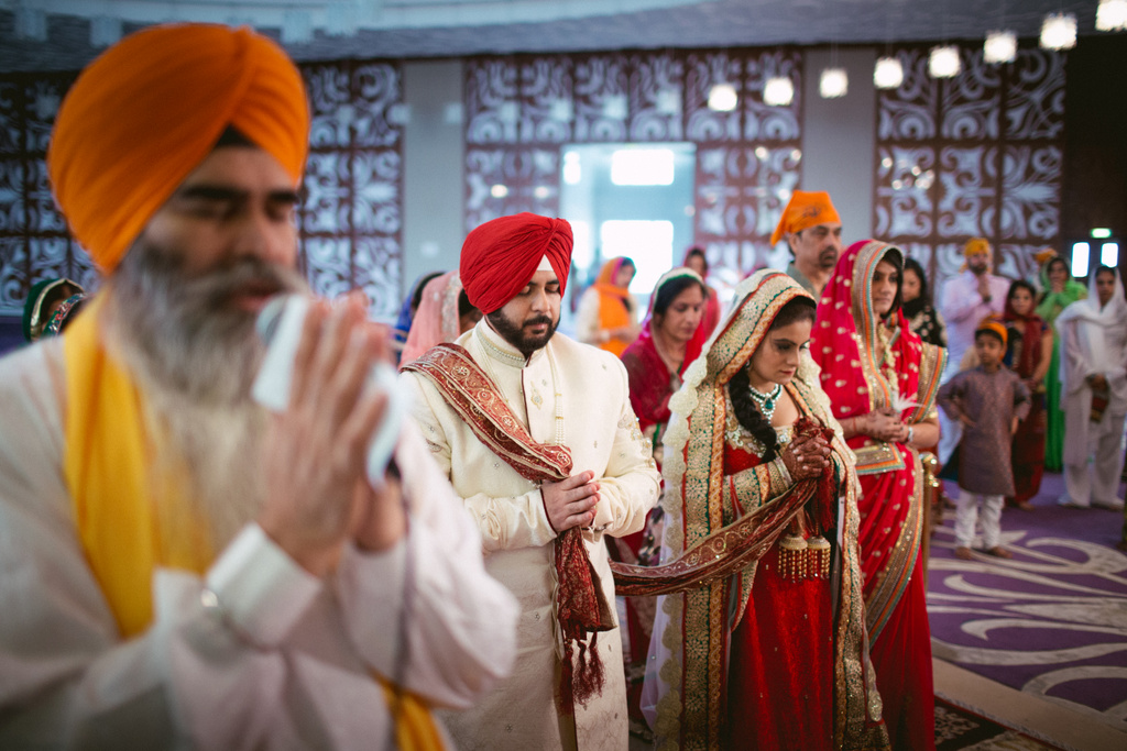 destination-dubai-sikh-wedding-into-candid-photography-pd-0044.jpg