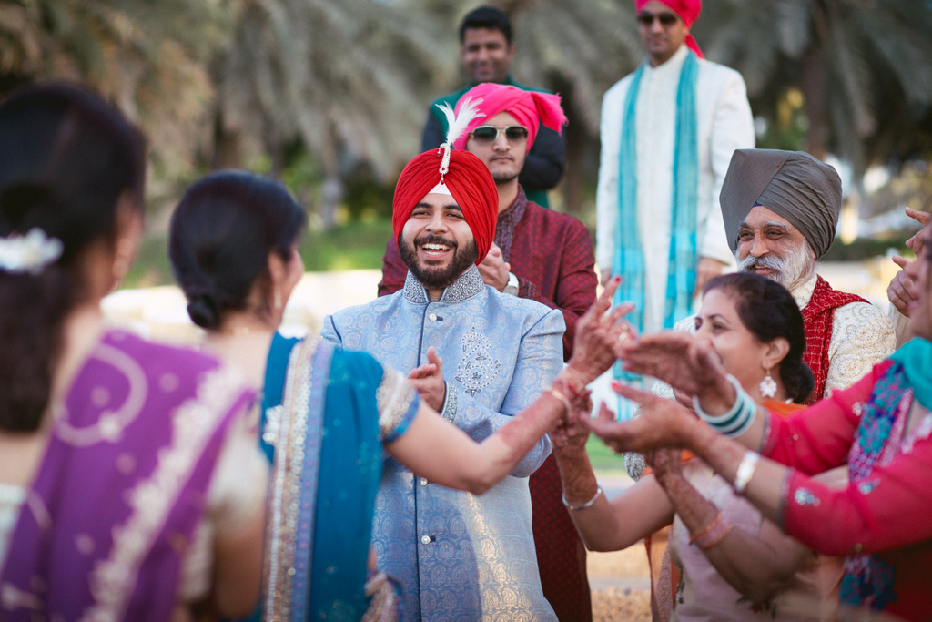 destination-dubai-hindu-wedding-into-candid-photography-pd-00281.jpg