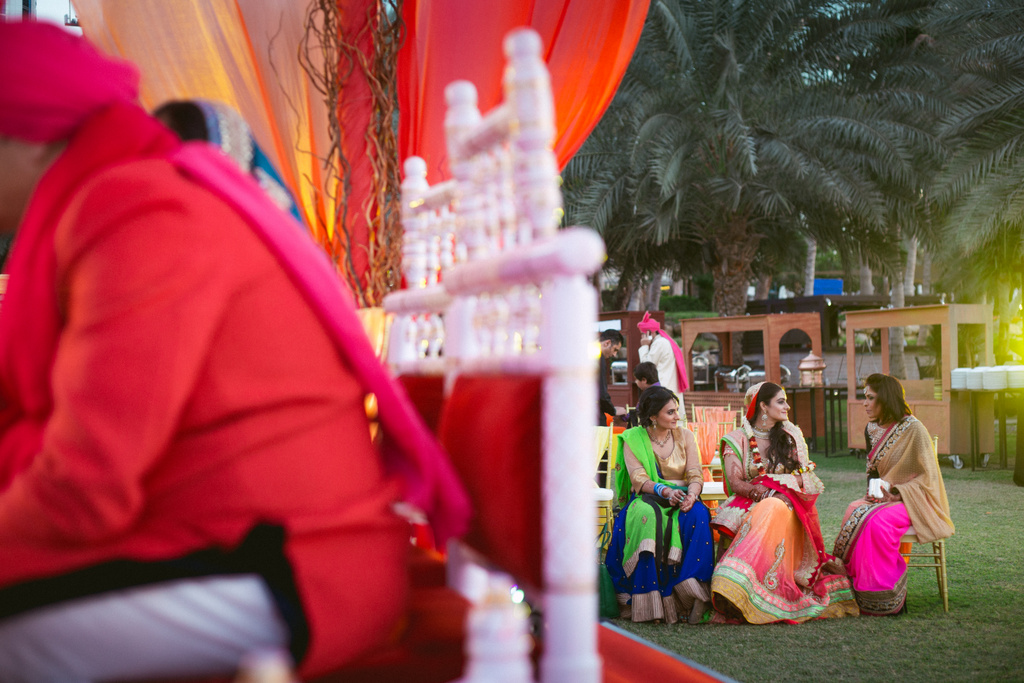 destination-dubai-hindu-wedding-into-candid-photography-pd-00371.jpg