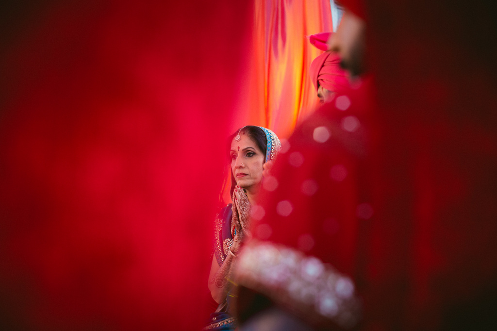 destination-dubai-hindu-wedding-into-candid-photography-pd-00411.jpg