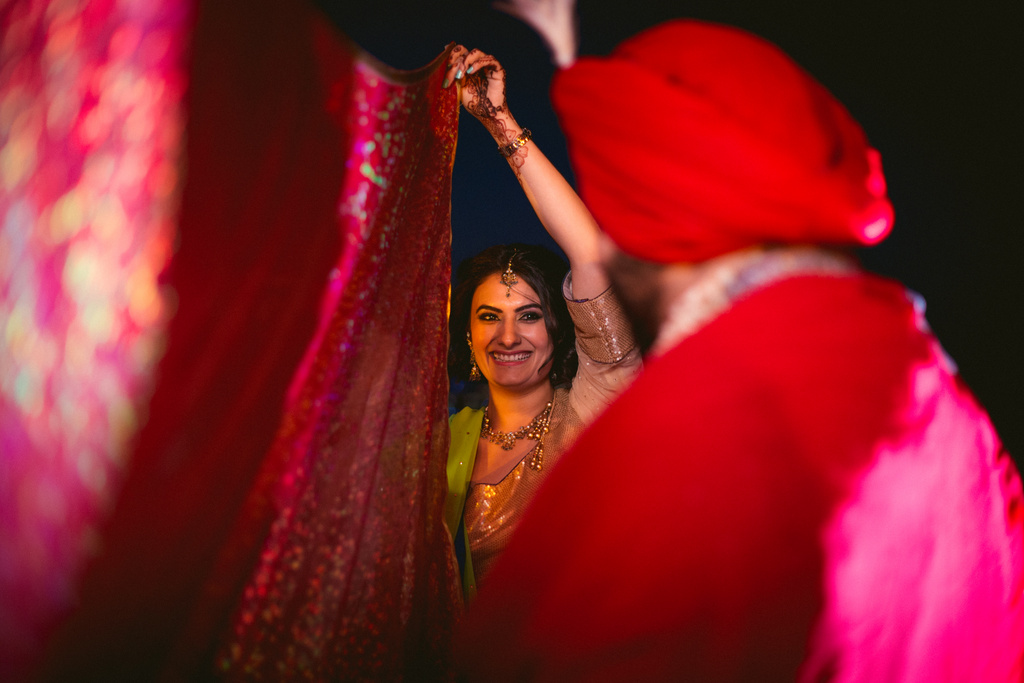 destination-dubai-hindu-wedding-into-candid-photography-pd-00521.jpg