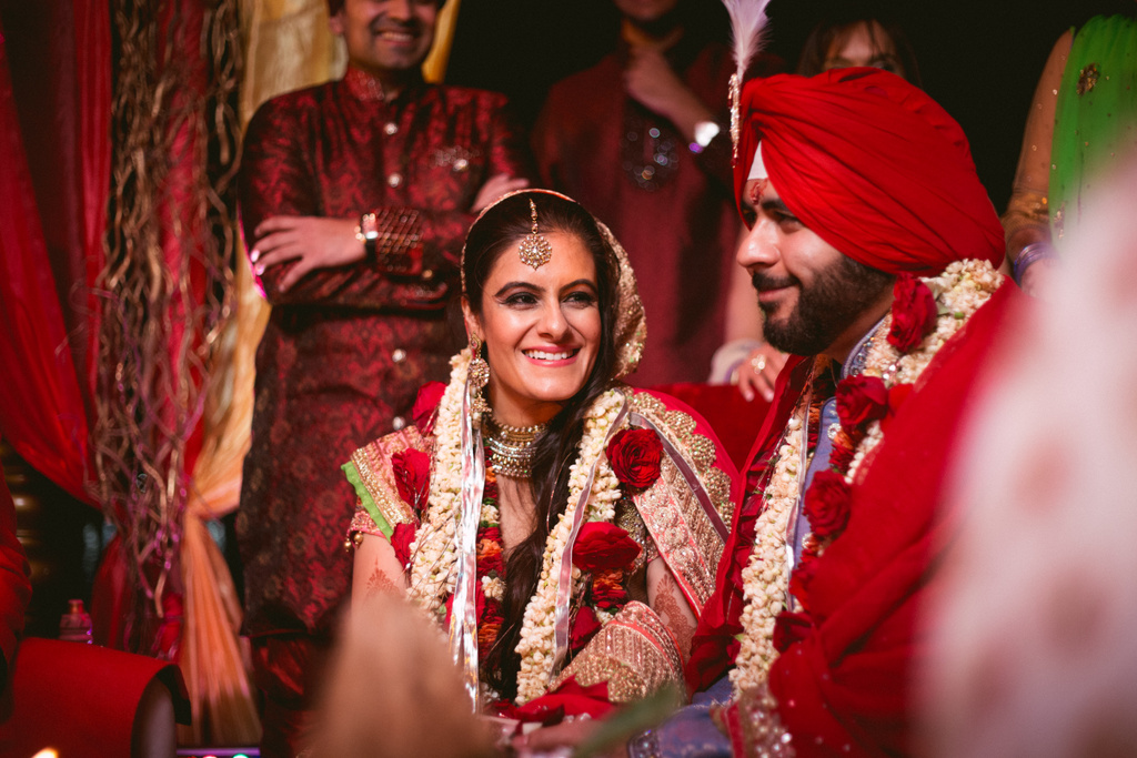 destination-dubai-hindu-wedding-into-candid-photography-pd-00581.jpg