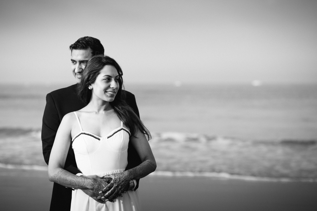 goa-beach-pre-wedding-couple-session-into-candid-photography-mk-141.jpg