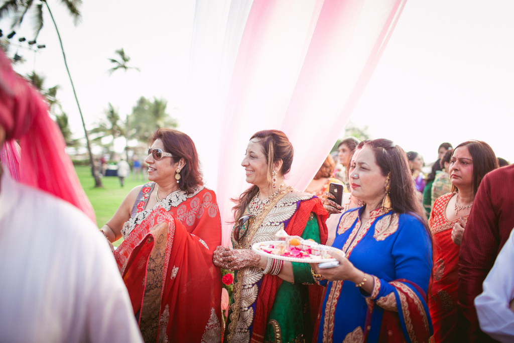 goa-destination-wedding-into-candid-photography-30.jpg