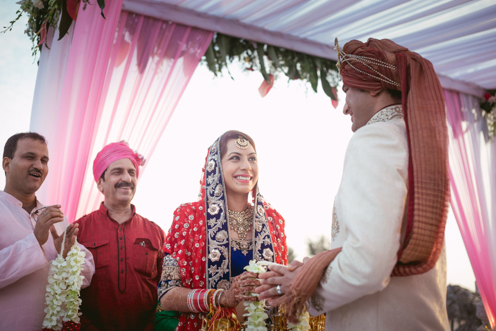 goa-destination-wedding-into-candid-photography-331.jpg